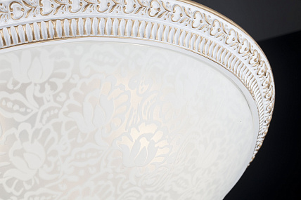 Потолочный светильник Maytoni Pascal CL908-03-W